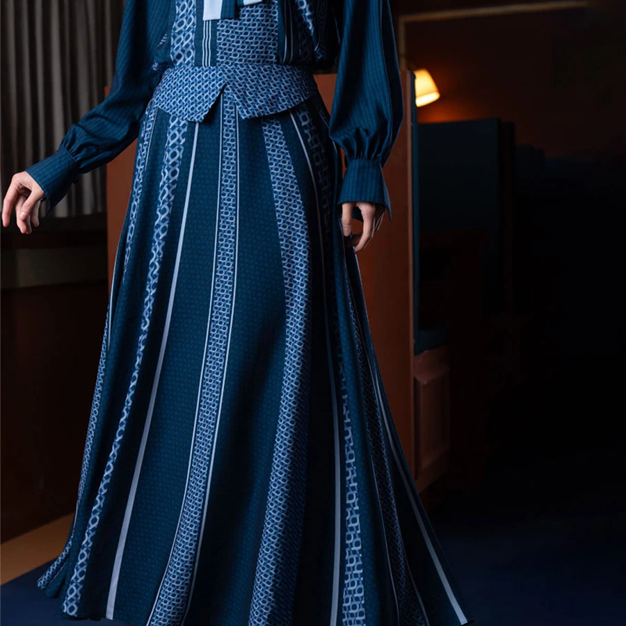 Minera Skirt – Blue Pansy