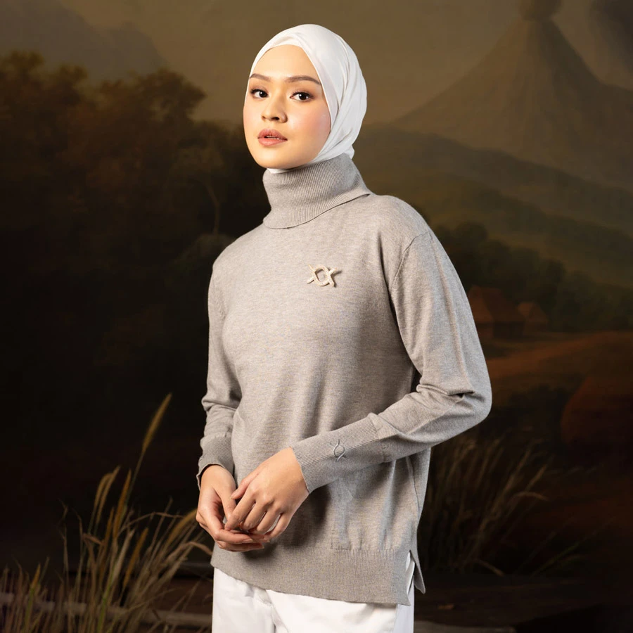 Moira Turtleneck – Drizzle