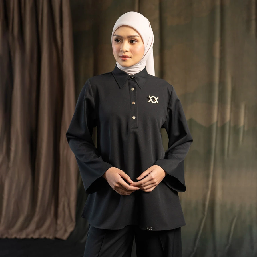 Caroline Blouse – Void Black