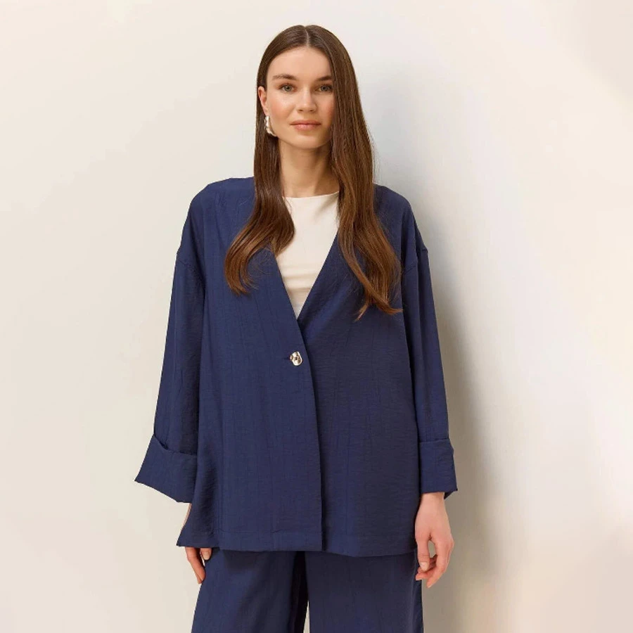 Defacto Relax Fit V-Neck Crinkle Fabric Long Sleeve Hijab Tunic