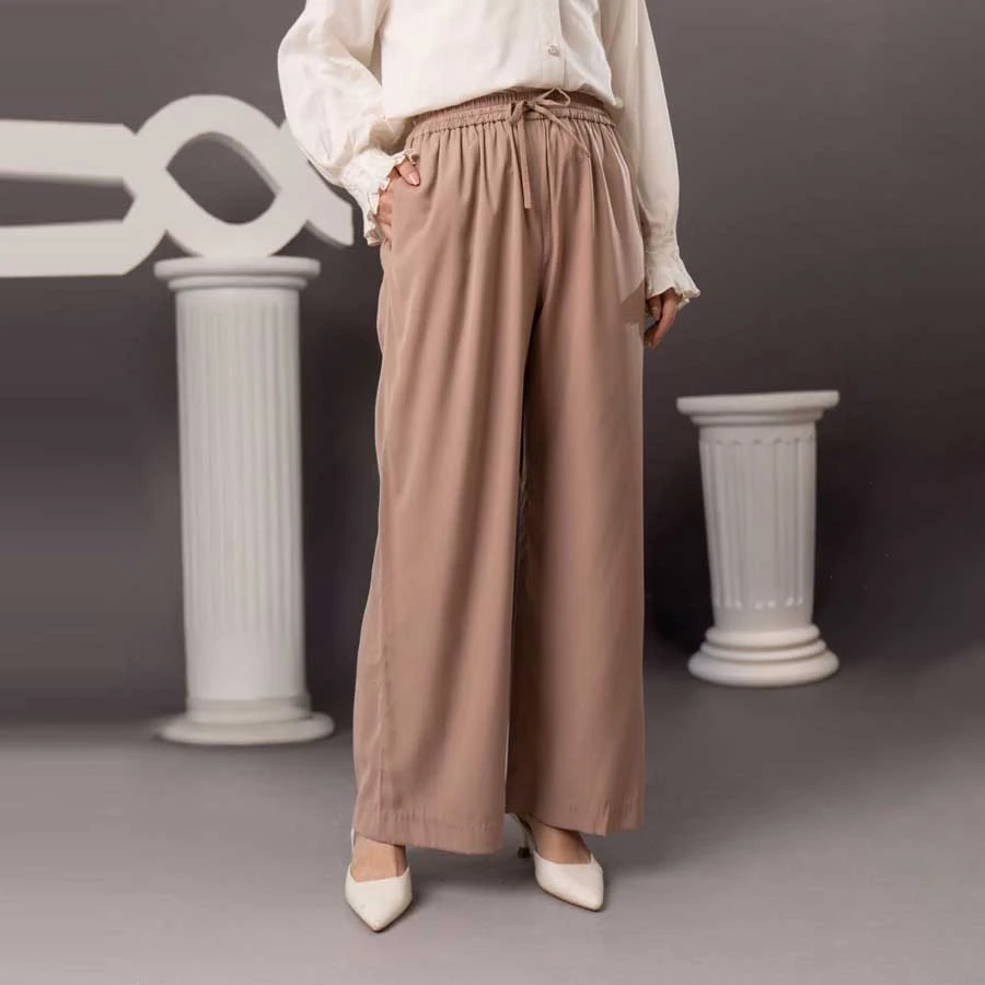 Eira – Pants Biscotti