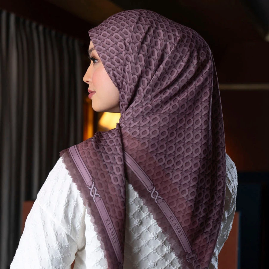 Minera Scarf Small Monogram – Cedar Wood