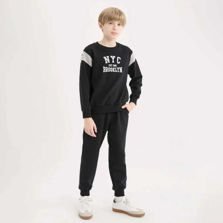 Defacto – Boy’s 2-Piece Set Printed Sweatshirt & Sweatpants