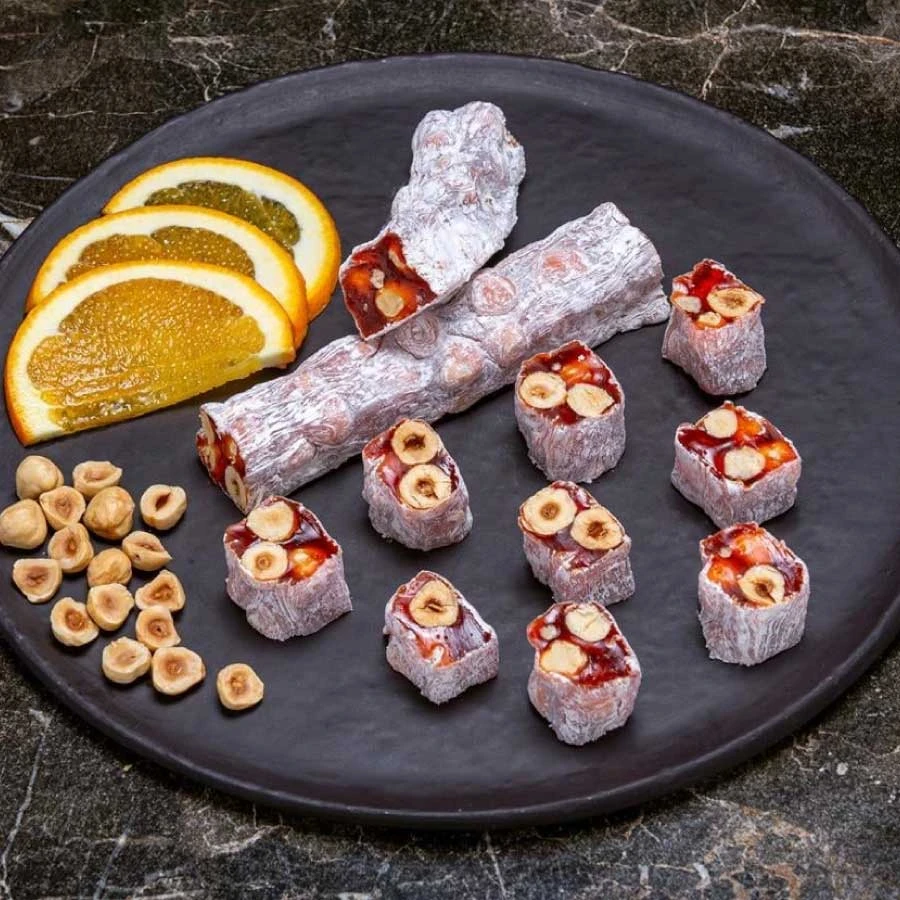 حلقوم بالبرتقال والبندق مع كروكان (1 كغ)