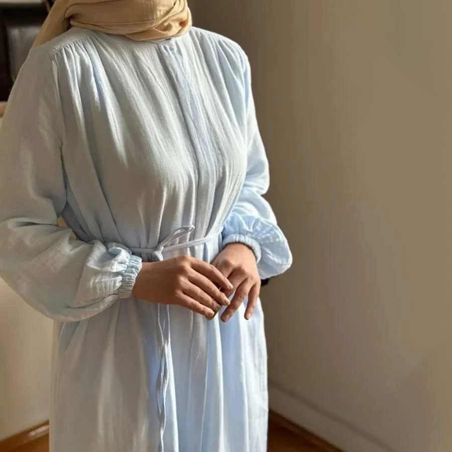 Navra Full Length Buttoned Muslin Ferace