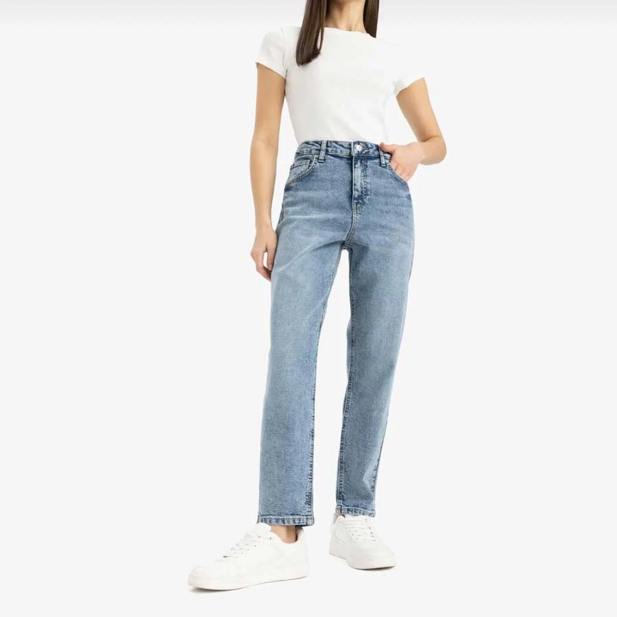 Defacto Lina Comfort Normal Waist Straight Leg Jean Snow Washed Pants