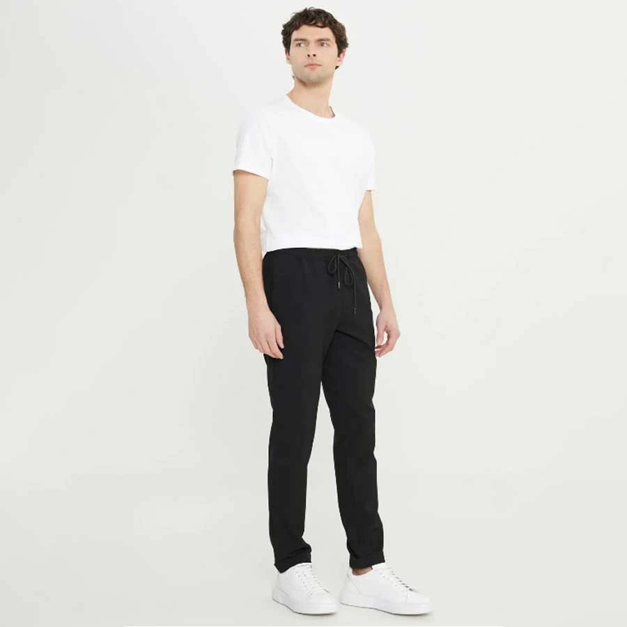 AC&Co / Altinyildiz Classics Men’s Black Slim Fit Comfortable Cut Waist Tied Side Pocket Jogger Pants