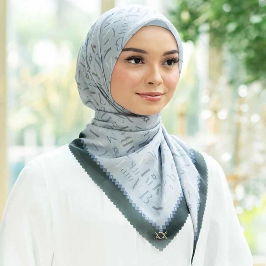 Typography Scarf (Minor) – Seasalt